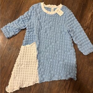 Blue and White Bubble Textured Asymmetrical Tunic. Women’s Large. Easter Ready!